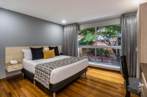  Hotel Asturias Medellin  Медельин